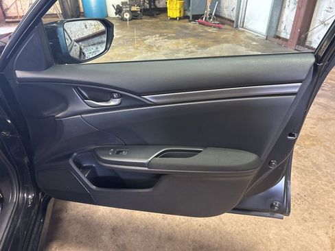 Used 2018 Honda Civic LX image 19