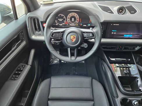 New 2026 Porsche Cayenne AWD/4WD image 14