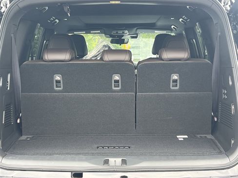 New 2025 Nissan Armada Platinum w/ Convenience Package image 27