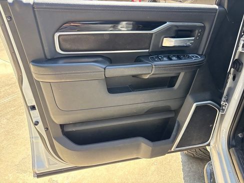 Used 2020 RAM 2500 Laramie w/ Night Edition AWD/4WD image 16