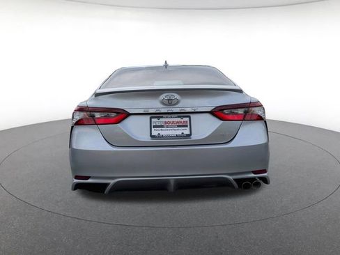 Used 2024 Toyota Camry SE w/ Convenience Package FWD image 5