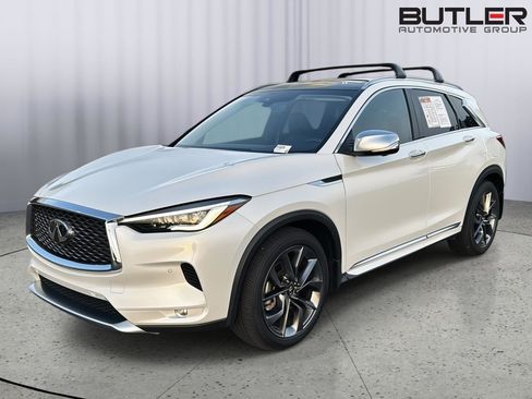 Used 2023 INFINITI QX50 Sensory w/ Accent Package FWD image 1