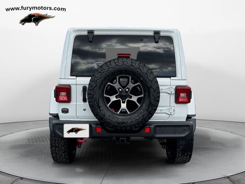 Used 2018 Jeep Wrangler Unlimited Rubicon w/ Safety Group AWD/4WD image 4