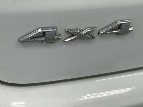 Used 2024 Jeep Compass Latitude AWD/4WD image 10