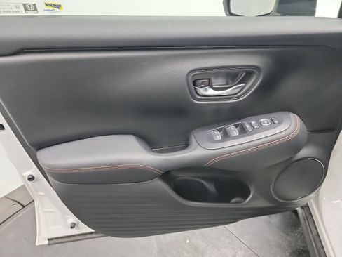 Certified 2025 Honda HR-V Sport image 13