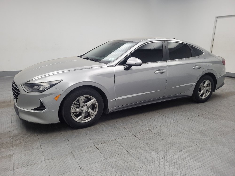 Used 2022 Hyundai Sonata SE FWD image 2