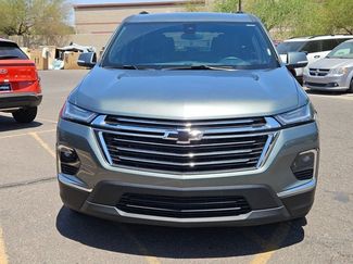 Used 2023 Chevrolet Traverse LT FWD video 2