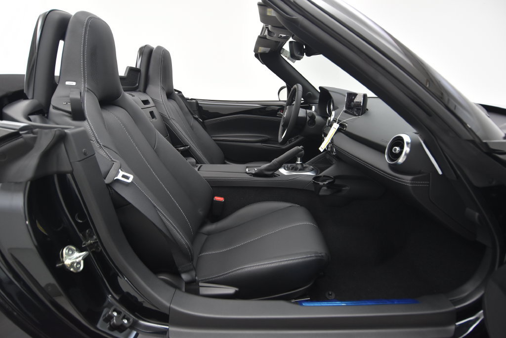 New 2026 MAZDA MX-5 Miata Grand Touring w/ Weather Package RWD image 26