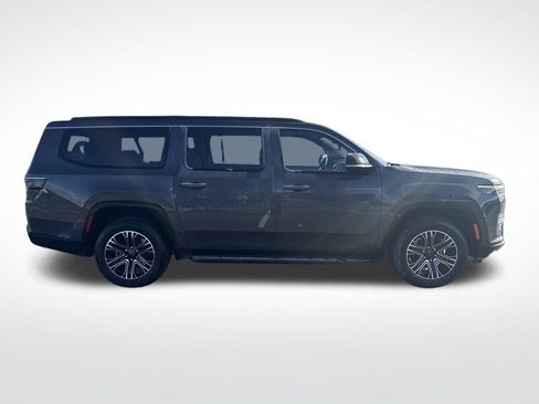 New 2026 Jeep Grand Wagoneer L 4WD w/ Premium Group I image 6