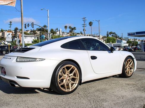 Used 2014 Porsche 911 Carrera image 6