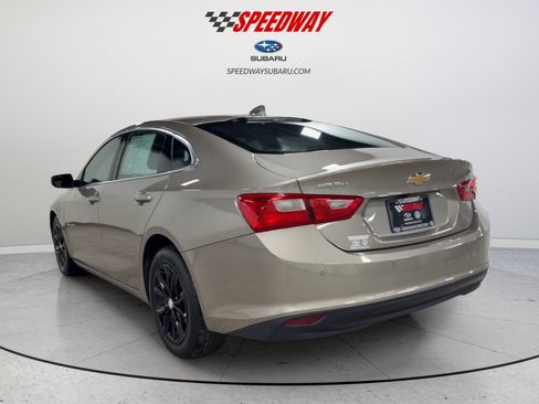 Used 2025 Chevrolet Malibu LT FWD image 8