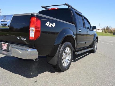Used 2012 Nissan Frontier SL w/ Moonroof Pkg image 54