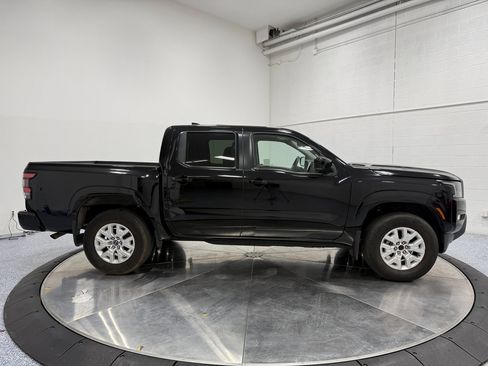Used 2023 Nissan Frontier SV w/ SV Convenience Package image 8