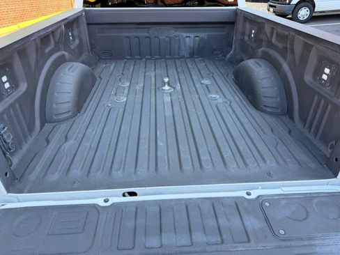 Used 2024 Ford F250 Lariat AWD/4WD image 19