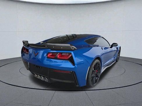 Used 2016 Chevrolet Corvette Stingray Coupe w/ 2LT Preferred Equipment Group image 5