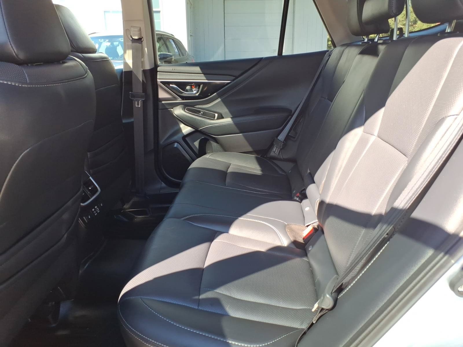 Used 2023 Subaru Outback Limited XT AWD/4WD image 9
