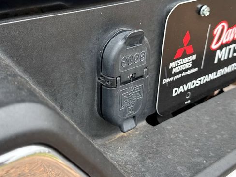 Used 2024 Chevrolet Silverado 2500 LTZ AWD/4WD image 51