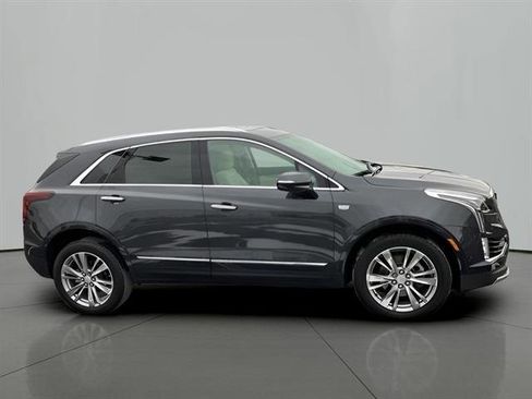 Certified 2023 Cadillac XT5 Premium Luxury w/ Technology Package image 6