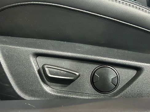 Used 2026 Ford Mustang Premium RWD image 30