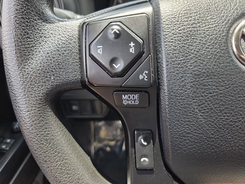 Used 2023 Toyota Tacoma SR AWD/4WD image 26