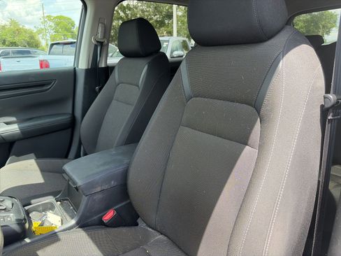 Certified 2025 Honda CR-V EX image 15