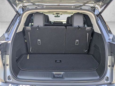 Used 2025 INFINITI QX60 Luxe w/ Vision Package FWD image 8