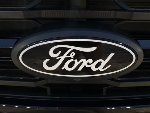 Certified 2024 Ford F150 XLT w/ Equipment Group 302A MID image 13