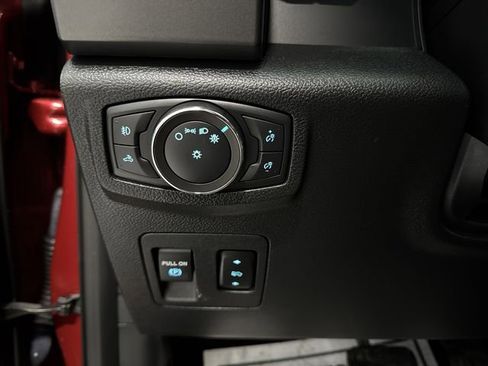 Used 2020 Ford F150 XLT w/ Equipment Group 302A Luxury image 18