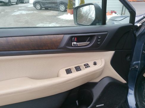 Used 2016 Subaru Outback 2.5i Limited image 24