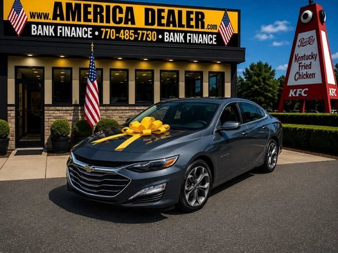 Used 2020 Chevrolet Malibu LT FWD image 1