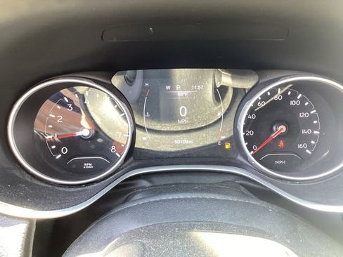 Used 2021 Jeep Compass Sport AWD/4WD image 11