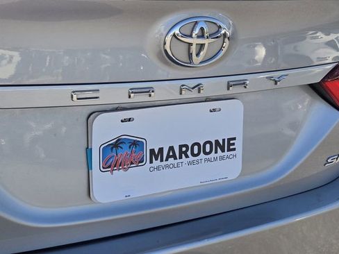 Used 2024 Toyota Camry SE image 8