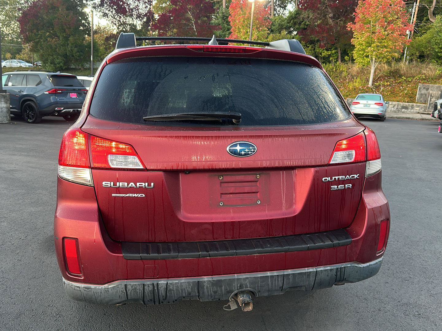 Used 2012 Subaru Outback 3.6R Limited AWD/4WD image 4