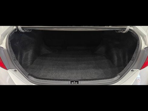 Used 2017 Toyota Corolla SE FWD image 31