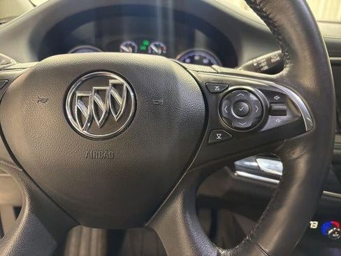 Used 2018 Buick Enclave Premium image 15