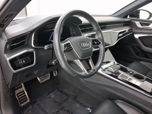 Used 2021 Audi S6 Prestige w/ Prestige Package image 4
