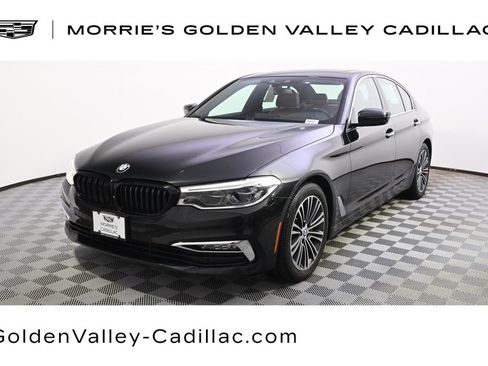 Used 2017 BMW 540i xDrive image 1