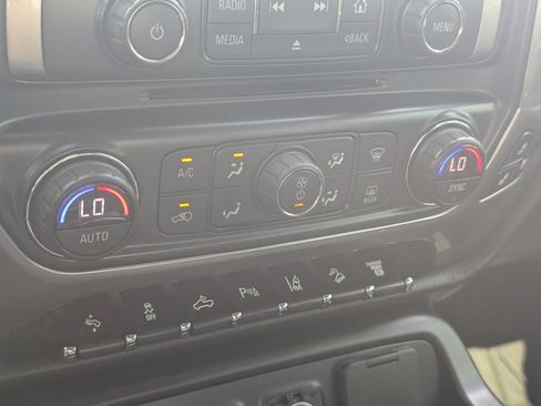 Used 2019 Chevrolet Silverado 2500 LTZ w/ Duramax Plus Package AWD/4WD image 22