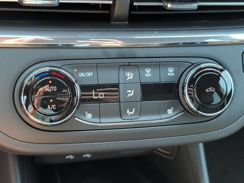 New 2026 Buick Envista Preferred w/ Convenience I Package FWD image 28