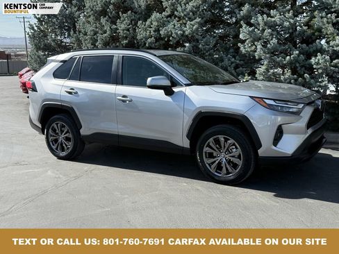 Used 2025 Toyota RAV4 XLE Premium image 11