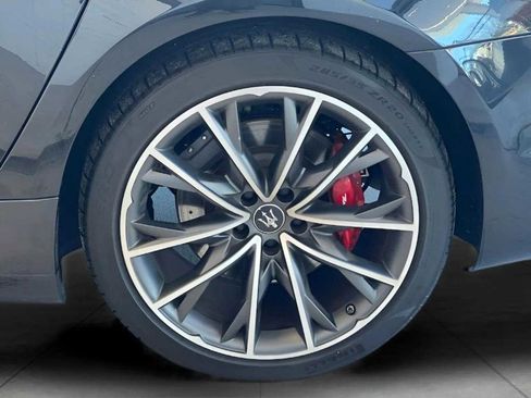 Used 2022 Maserati Quattroporte GT image 47