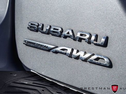 Used 2024 Subaru Crosstrek 2.0i Premium image 7