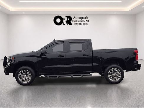 Used 2020 Chevrolet Silverado 1500 LT w/ Texas Edition RWD image 3