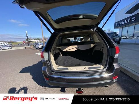 Used 2019 Jeep Grand Cherokee Limited image 29