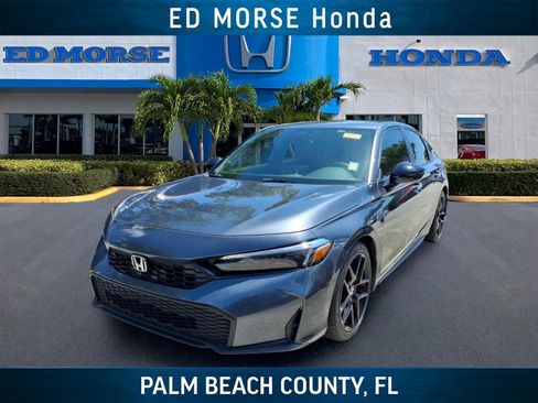 Used 2025 Honda Civic Sport image 1