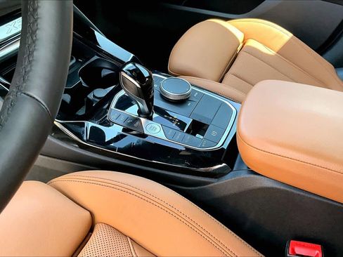 Used 2024 BMW X3 sDrive30i w/ Premium Package RWD image 18