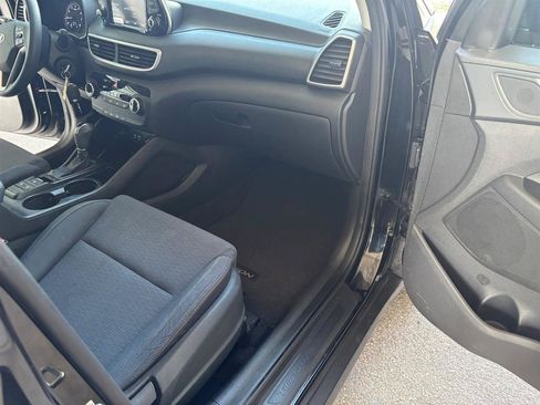 Used 2021 Hyundai Tucson SE FWD image 17