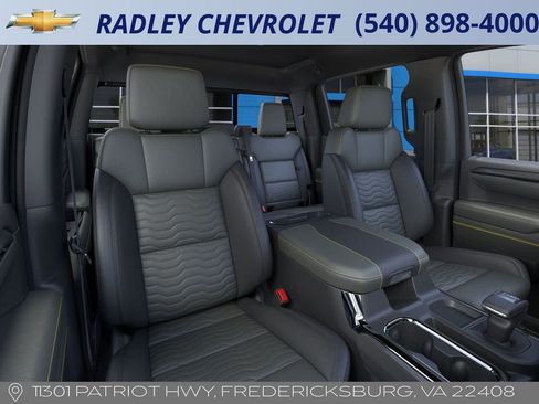 New 2026 Chevrolet Silverado 1500 ZR2 image 16