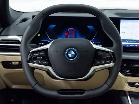 New 2026 BMW i4 xDrive40i w/ Premium Package image 17