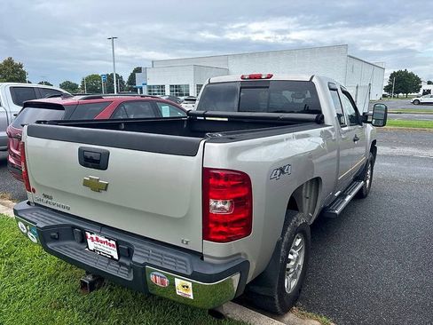 Used 2008 Chevrolet Silverado 2500 LT AWD/4WD image 9